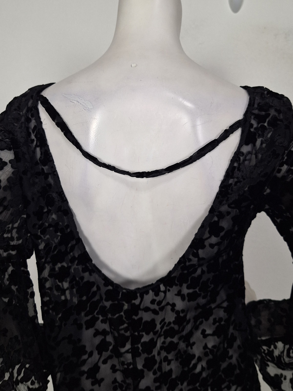 Gypsy Junkies Black Floral Bell Sleeve Whimsigoth Witchy Open Back Blouse Sz S/M - Picture 7 of 13